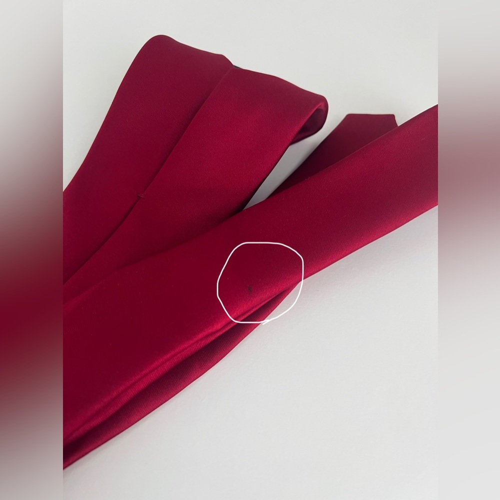 Joseph & Feiss Apple Red Silk Tie - Picture 4 of 4